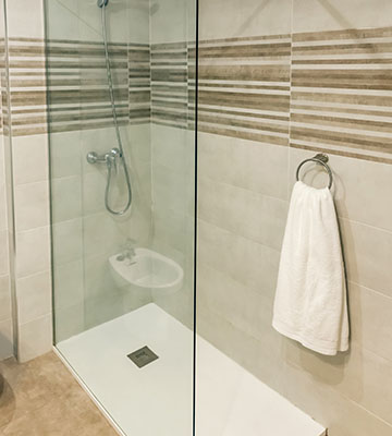 shower screens glass